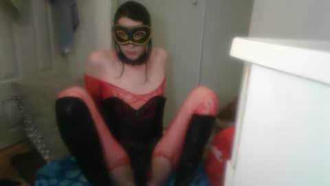 Snapshot of red_october_sub chatting on 01.05.25 Red October SlutPuppy online show from 01.05.25