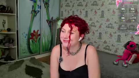 Snapshot of red_rose12 chatting on 06.27.26 Jane online show from 06.27.26