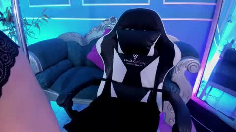 Snapshot of red_star8 chatting on 02.06.26 online show from 02.06.26