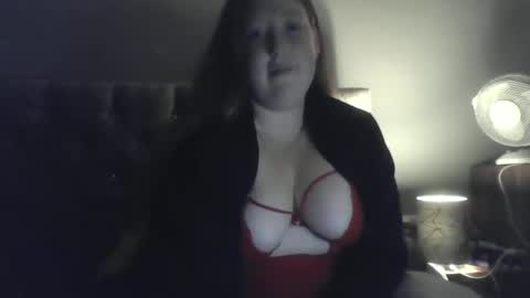 Snapshot of redcannon69 chatting on 09.29.25 RedCannon69 online show from 09.29.25