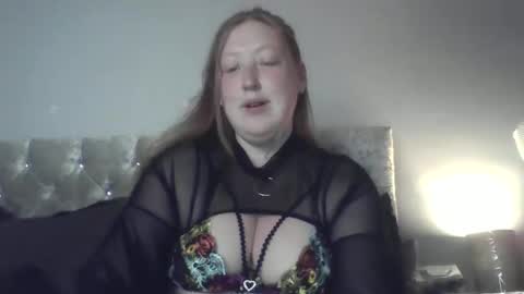 Snapshot of redcannon69 chatting on 10.09.25 RedCannon69 online show from 10.09.25