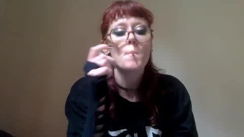Snapshot of redcassie666 chatting on 04.02.26 redcassie666 online show from 04.02.26
