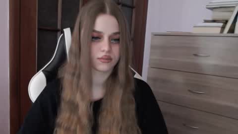 Lily online show from 02.15.26