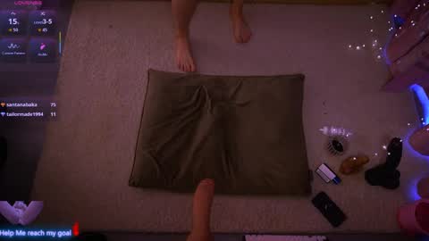 Redhead Shark online show from 04.01.26