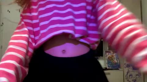 Snapshot of redheadcatxd chatting on 04.21.26 Eva online show from 04.21.26