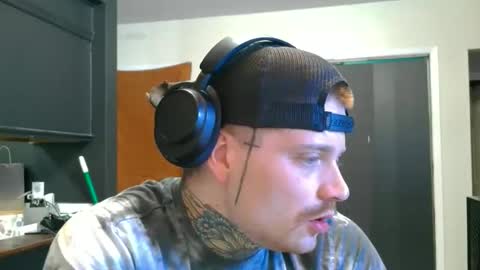 Snapshot of redinthebed chatting on 04.29.26 InkedGinger online show from 04.29.26