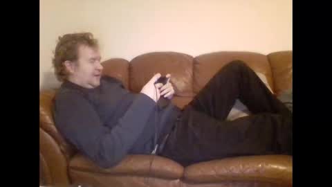 Snapshot of redlols chatting on 01.19.25 redlols online show from 01.19.25