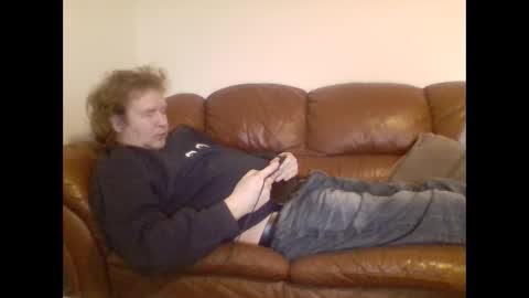 Snapshot of redlols chatting on 03.01.25 redlols online show from 03.01.25