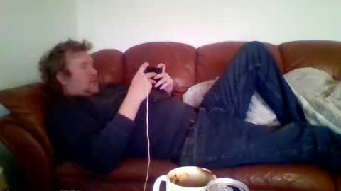 Snapshot of redlols chatting on 11.08.25 redlols online show from 11.08.25