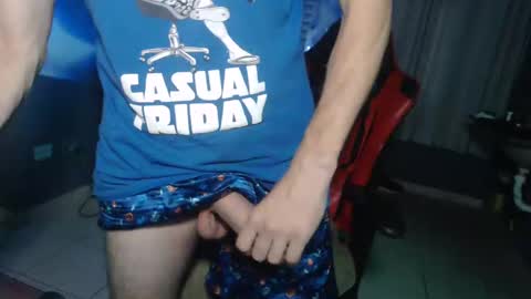 Snapshot of redragonwolf chatting on 10.04.25 redra online show from 10.04.25