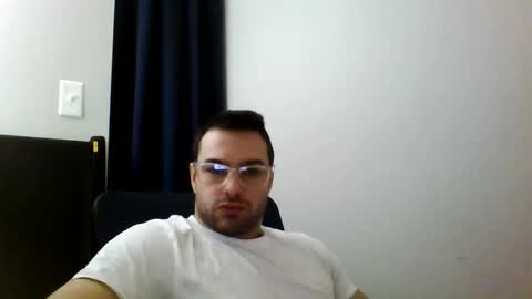 redstar461163 online show from 12.16.24