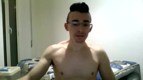 redstep0 online show from 10.22.25