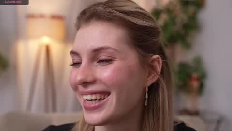 JessyinCherri yang online show from 02.09.25