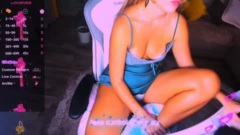 reggieMeow online show from 12.07.24