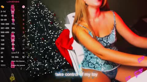 reggieMeow online show from 12.22.24