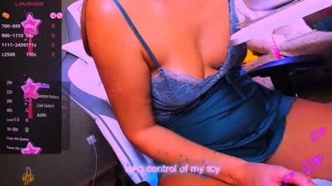 reggieMeow online show from 02.26.25