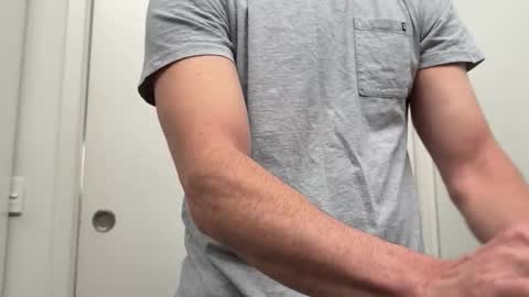 Snapshot of reharted chatting on 09.27.25 reharted online show from 09.27.25