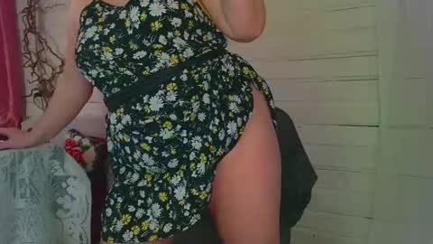 Snapshot of reicat chatting on 02.02.26 Karina online show from 02.02.26