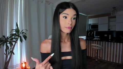  REICHEL  online show from 10.15.25