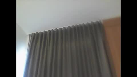 Snapshot of reign4king chatting on 12.30.24 Change Foradolla online show from 12.30.24