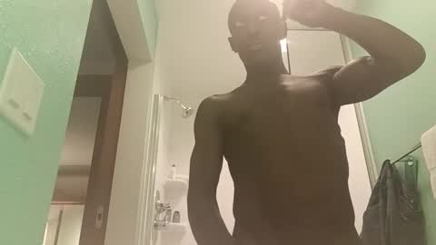 Snapshot of reign4king chatting on 01.06.25 Change Foradolla online show from 01.06.25