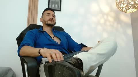   REIKO  online show from 01.06.25