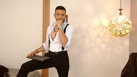   REIKO  online show from 01.07.25