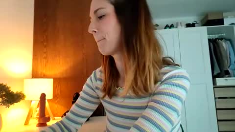 Snapshot of reileyfoxx chatting on 04.12.26 Reiley online show from 04.12.26