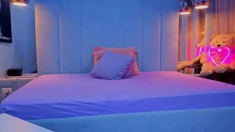 reina cummings online show from 10.21.25