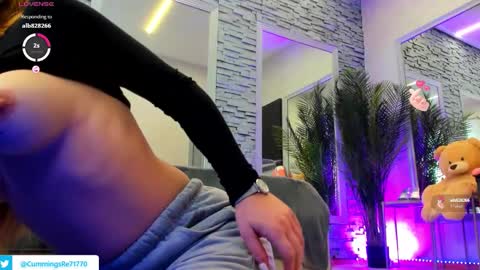 reina cummings online show from 02.19.26