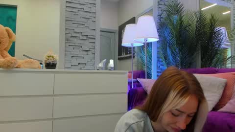 reina cummings online show from 05.17.26