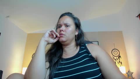 Snapshot of reina_loren chatting on 09.24.25 reina_loren online show from 09.24.25