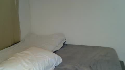 rem010a online show from 10.22.25