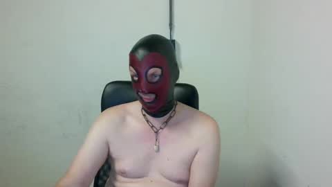 Snapshot of rem78a chatting on 09.29.25 rem78a online show from 09.29.25