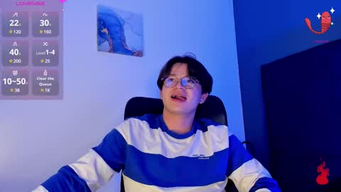 Snapshot of remiblythe chatting on 12.31.24 RemiBlythe online show from 12.31.24