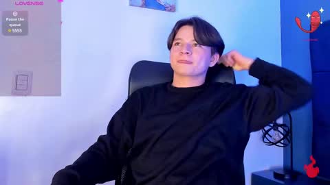 Snapshot of remiblythe chatting on 01.02.25 RemiBlythe online show from 01.02.25