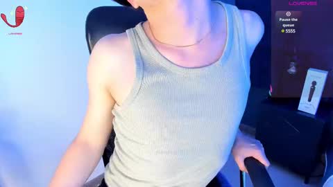 Snapshot of remiblythe chatting on 02.26.25 RemiBlythe online show from 02.26.25