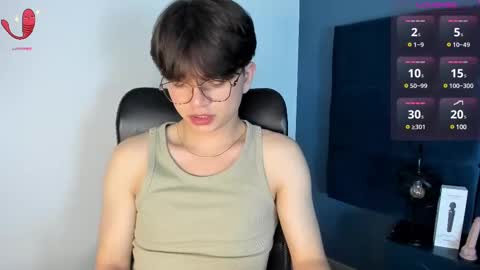 Snapshot of remiblythe chatting on 03.06.25 RemiBlythe online show from 03.06.25