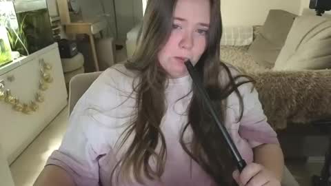 Ann OF - remirann21 online show from 01.05.26