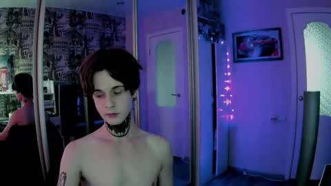 Snapshot of remitrash chatting on 09.11.25 RemiTrash online show from 09.11.25