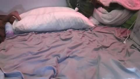 Snapshot of remshotdt chatting on 03.02.25 remshotdt online show from 03.02.25