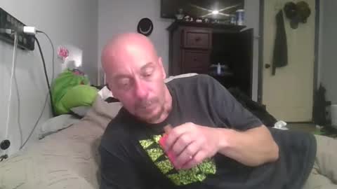 Snapshot of remshotdt chatting on 11.13.25 remshotdt online show from 11.13.25