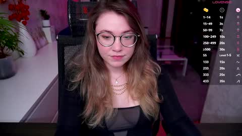Snapshot of remywild chatting on 05.17.26 RemyWild online show from 05.17.26
