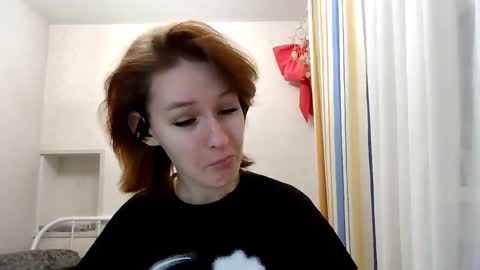 Snapshot of renaeblaski chatting on 02.09.26 Claire online show from 02.09.26