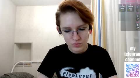 Snapshot of renaeblaski chatting on 02.12.26 Claire online show from 02.12.26