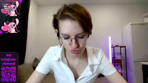 Snapshot of renaeblaski chatting on 03.01.26 Claire online show from 03.01.26