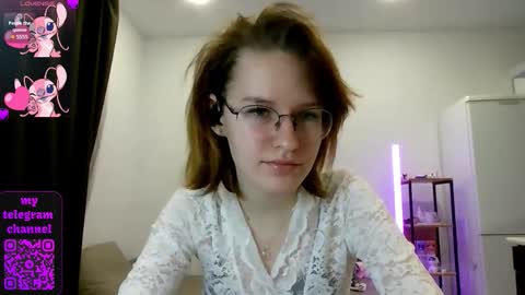 Snapshot of renaeblaski chatting on 03.02.26 Claire online show from 03.02.26