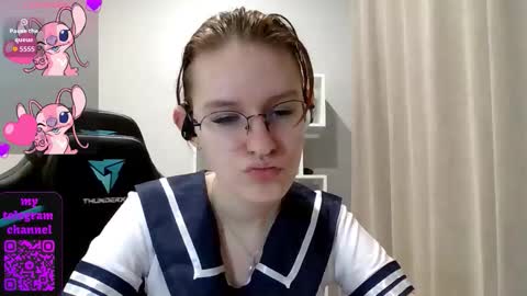 Snapshot of renaeblaski chatting on 03.07.26 Claire online show from 03.07.26