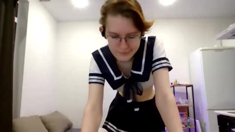 Snapshot of renaeblaski chatting on 03.30.26 Claire online show from 03.30.26