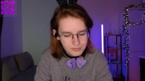 Snapshot of renaeblaski chatting on 04.15.26 Claire online show from 04.15.26